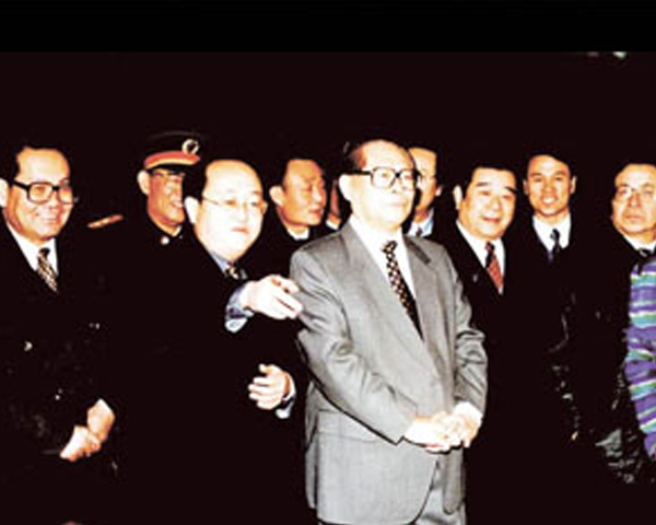 1999年内蒙古仕奇集团董事...